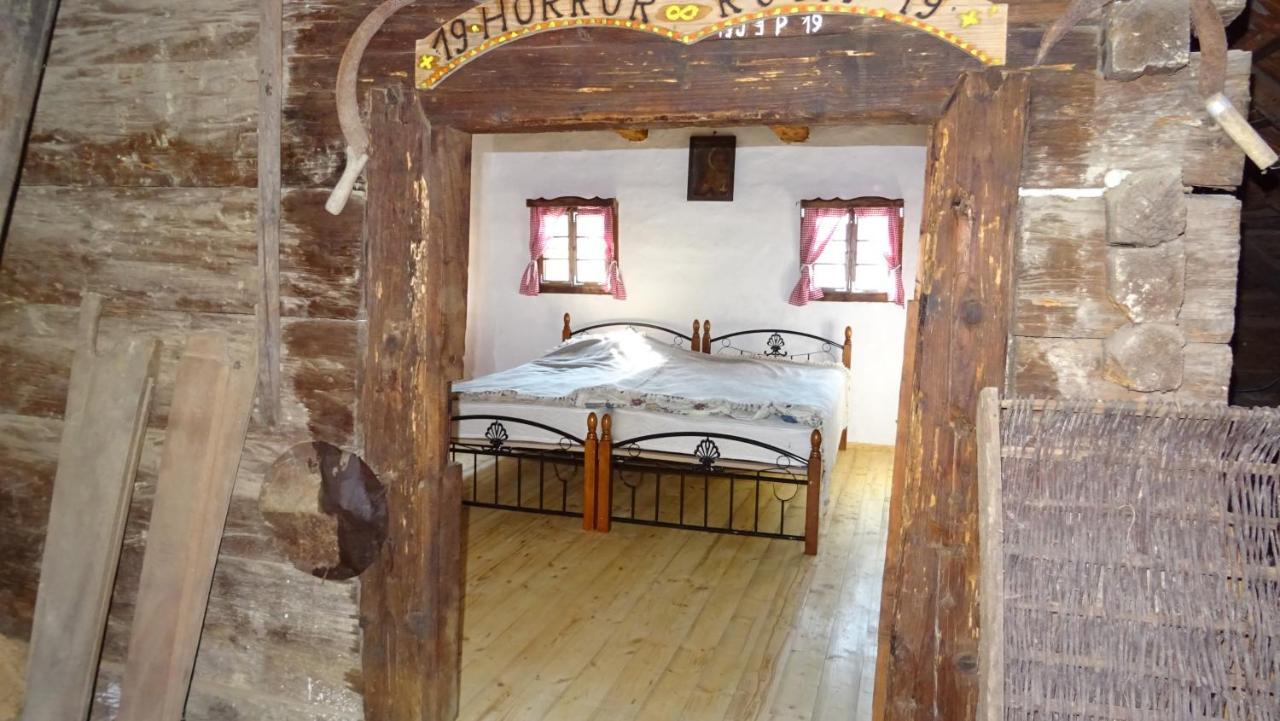 Homestay Kapl Ledinek Екстер'єр фото