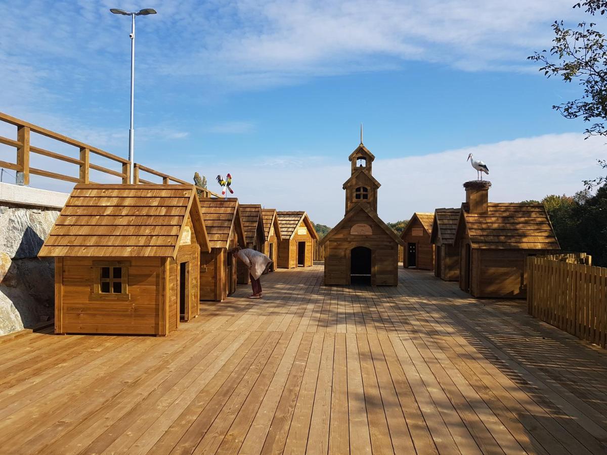 Homestay Kapl Ledinek Екстер'єр фото