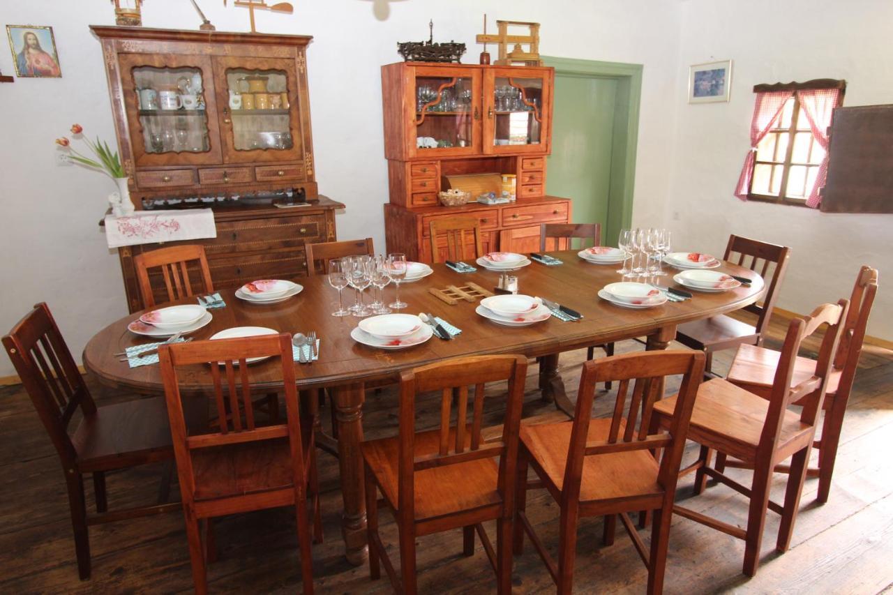 Homestay Kapl Ledinek Екстер'єр фото